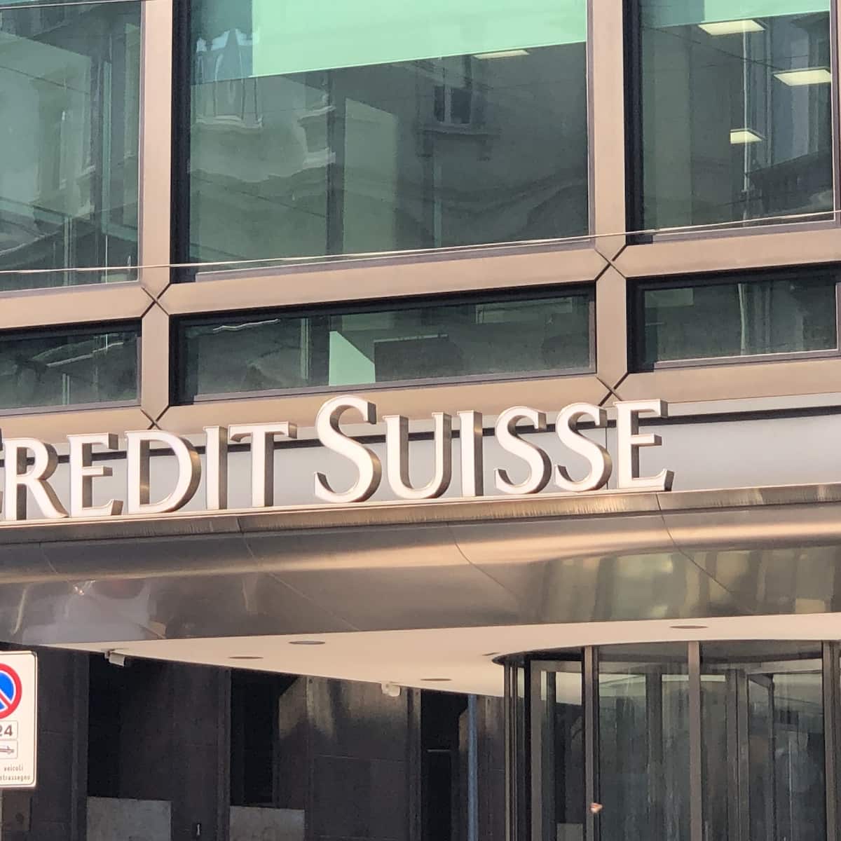 Börsen-Ticker: SMI tritt auf der Stelle - Vorsicht vor Fed-Protokoll - CS  vor Generalversammlung erneut im Minus - Obseva-Aktien schiessen hoch | cash