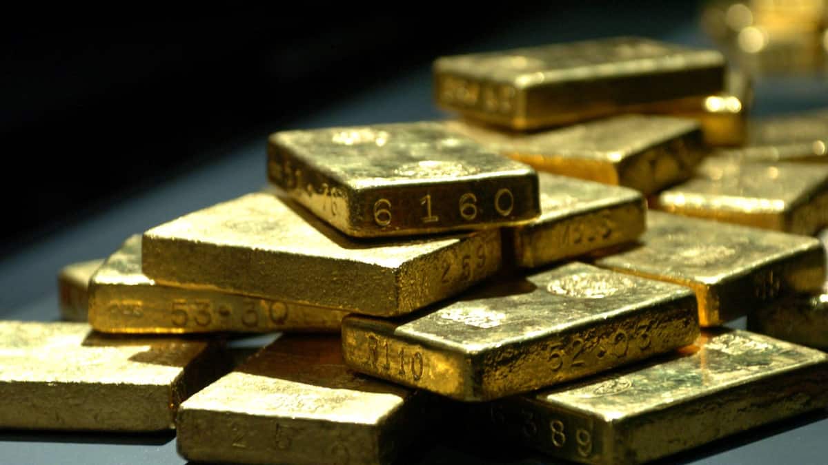 Gold nimmt Rekordjagd wieder auf - Zollstreit im Fokus