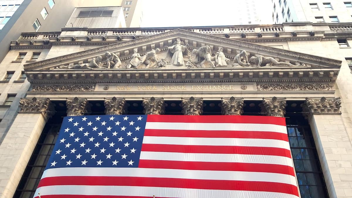 Live-Ticker Börse:  US-Märkte nach hohen Inflationszahlen uneinheitlich - Schweizer Aktienmarkt weiter in der Gewinnzone - Schwergewichte stützen Gesamtmarkt  - Goldpreis gibt leicht nach
