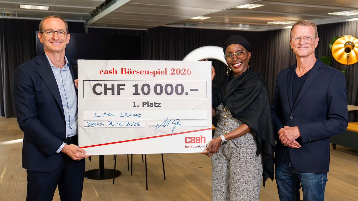 Grosse Feier: cash.ch ehrt die Siegerin des Börsenspiels