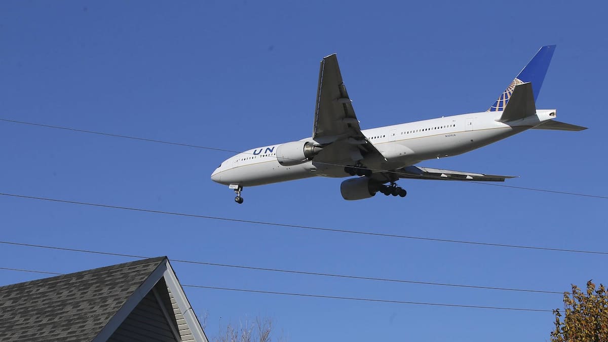Börsen-Ticker: Nach zwei starken Handelstagen erwarten die Wall Street Verluste - Nestlé und Roche ziehen SMI ins Minus - Zur Rose vor Zahlenvorlage schwächer - Euro nach Inflationszahlen schwächer