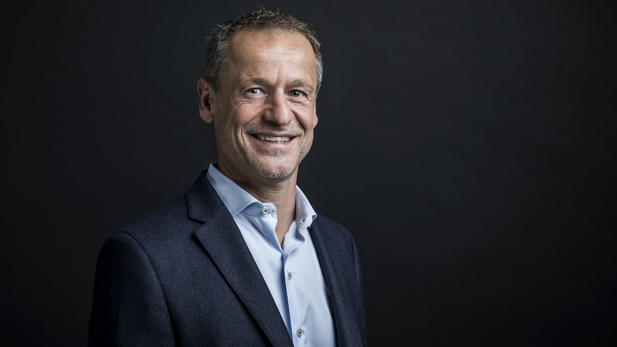 Straumann shares slide after surprise CEO departure announcement
