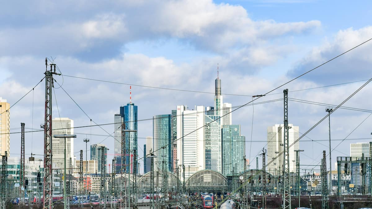 Börsen-Ticker: Europas Börsen fallen zurück mit schwachen Techwerten - Leonteq zieht Schweizer Börse nach unten