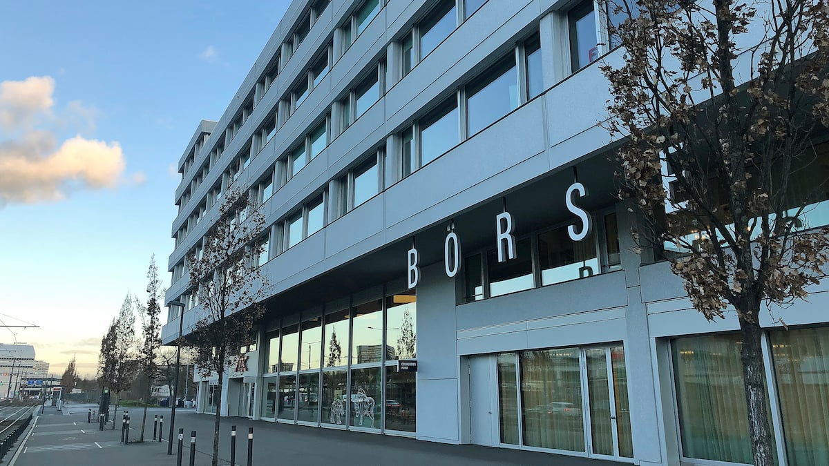 Börsen-Ticker: Die Erholung des SMI ist vorerst gestoppt - Roche-Bon fällt nach Alzheimer-Flop deutlich - Börsen-Neuzugang Accelleron nach Prognoseerhöhung stark im Plus - US-Futures tiefer