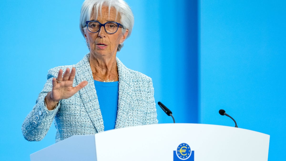 Lagarde signalisiert höhere Wachstumsprognose und stabile Zinsen