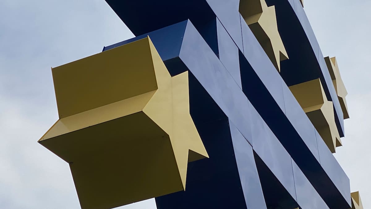 EZB-Chefökonom sieht weniger Gründe für erneuten XXL-Zinsschritt