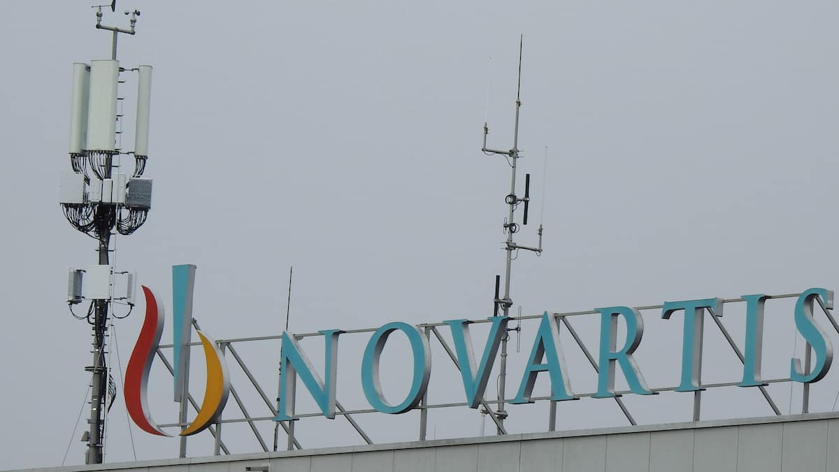 Börsen-Ticker: SMI legt zu - Swisscom ziehen an - Novartis und Roche gefragt - UBS auf Talfahrt - Nestlé nach Taucher stabilisiert