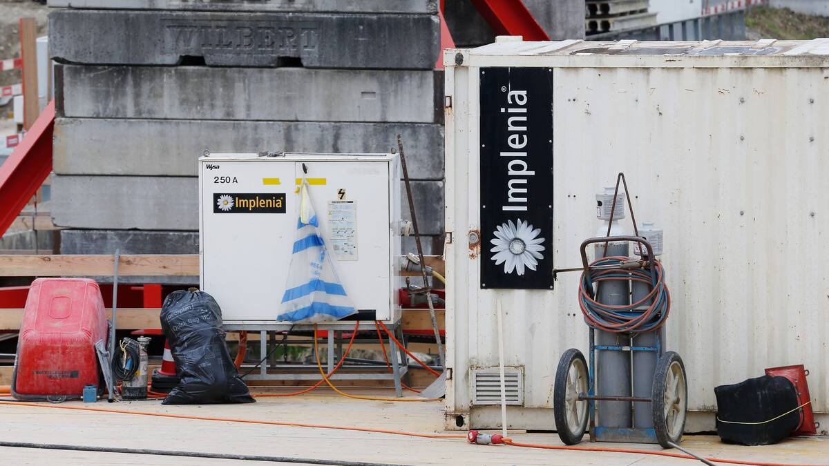 Bauarbeiter in mehreren Landesteilen legen Arbeit nieder