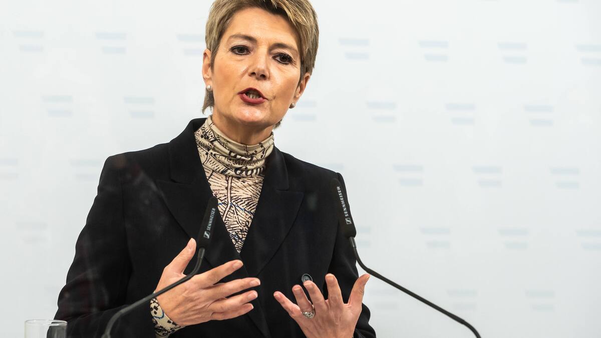 Bundesrat: Keller-Sutter wird neue Finanzministerin - Rösti bekommt das Energie-Departement - Berset bleibt Innenminister