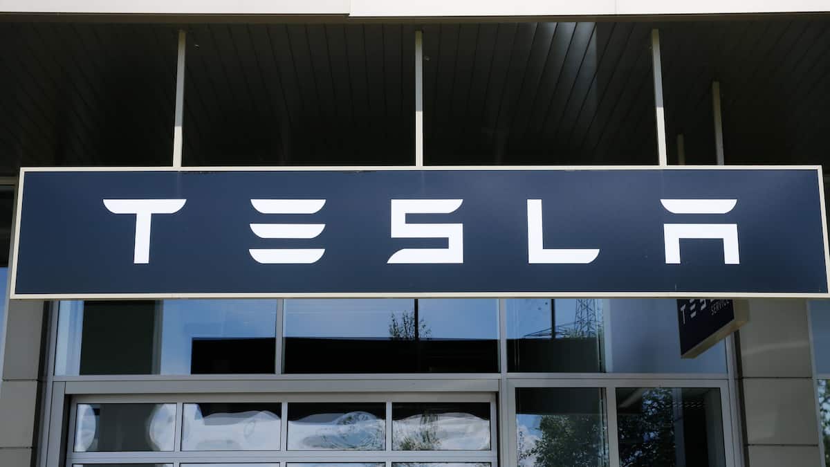 Probleme bei Tesla lassen Börsenwert weiter schrumpfen