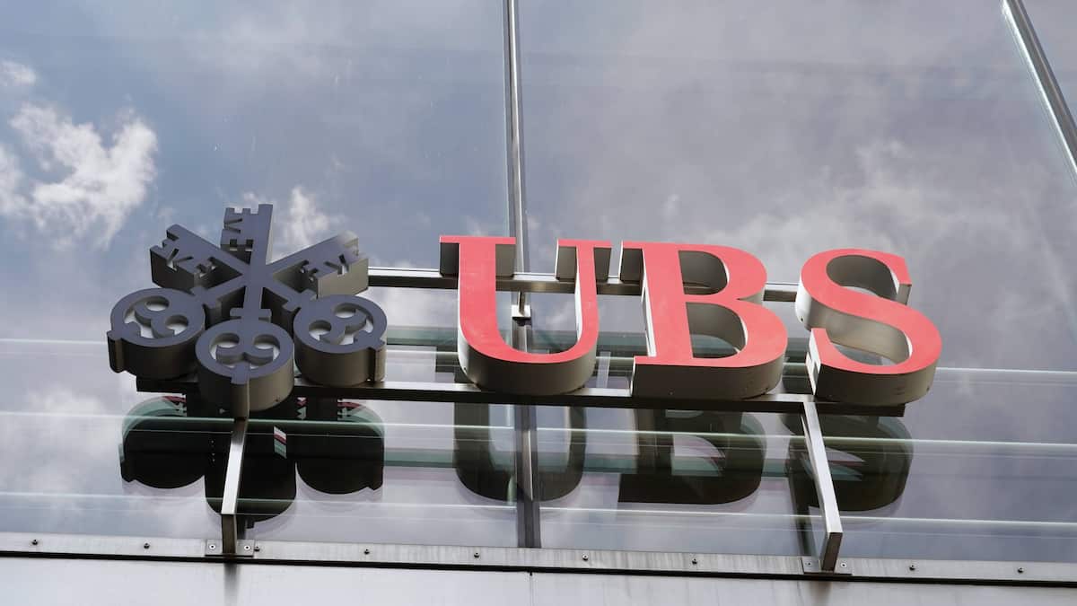 UBS spricht offenbar mit Kunden über Verluste mit exotischen Devisen-Derivaten