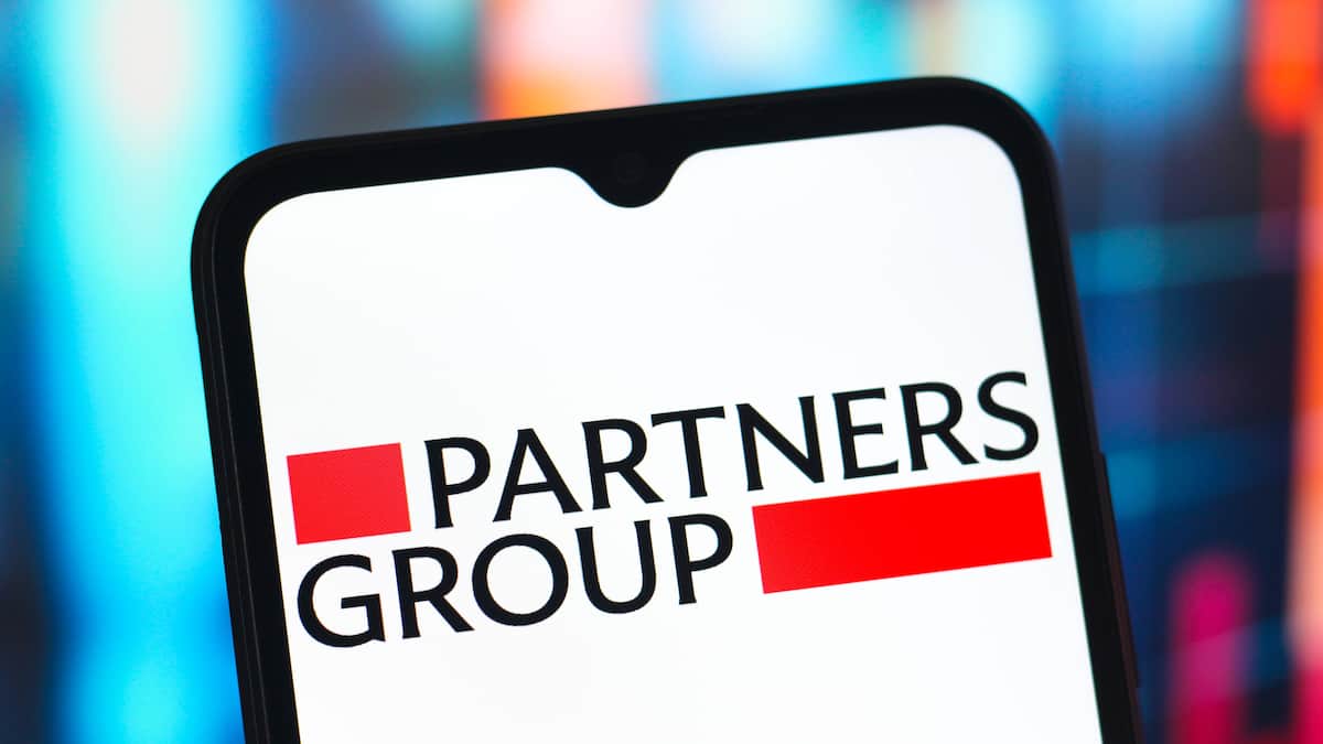 Börsen-Ticker: Roche hält SMI im Plus - Aktien von Partners Group holen auf - Uhren- und Luxuswerte nach Hermes-Zahlen unter Druck - 13 neue Kursziele und Ratings für Schweizer Aktien