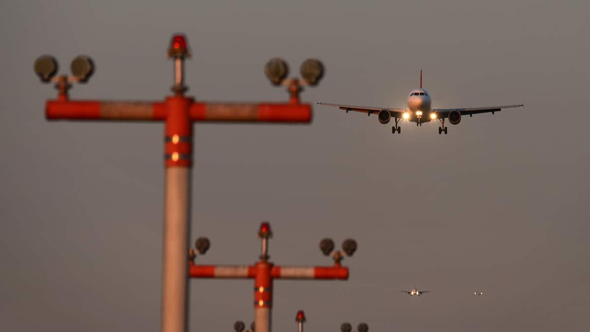 Das Kerosin für Ferien-Flieger könnte knapp werden