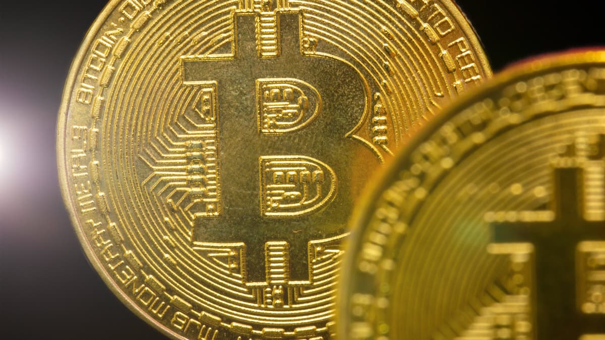 Deutsche Sparkassen erteilen Bitcoin eine Absage - «Schneeballsystem» | cash