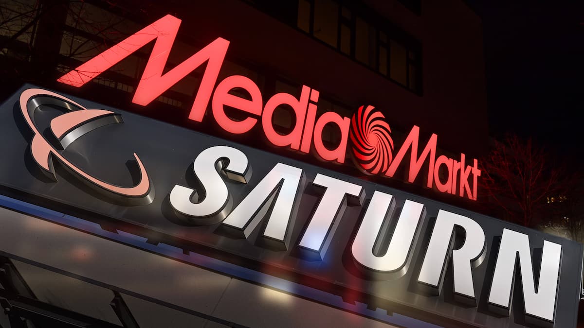 Kitajski e-trg JD.com se pogaja o prevzemu Ceconomy, lastnika MediaMarkta