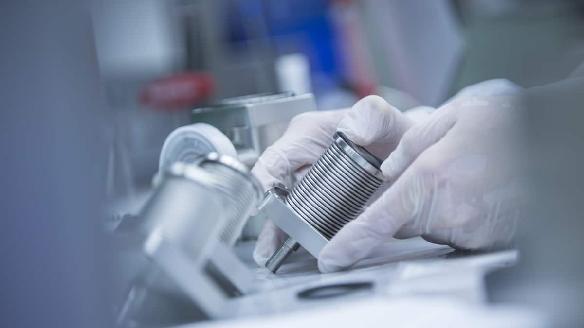 VAT setzt sich an Kapitalmarkttag neue Mittelfristziele