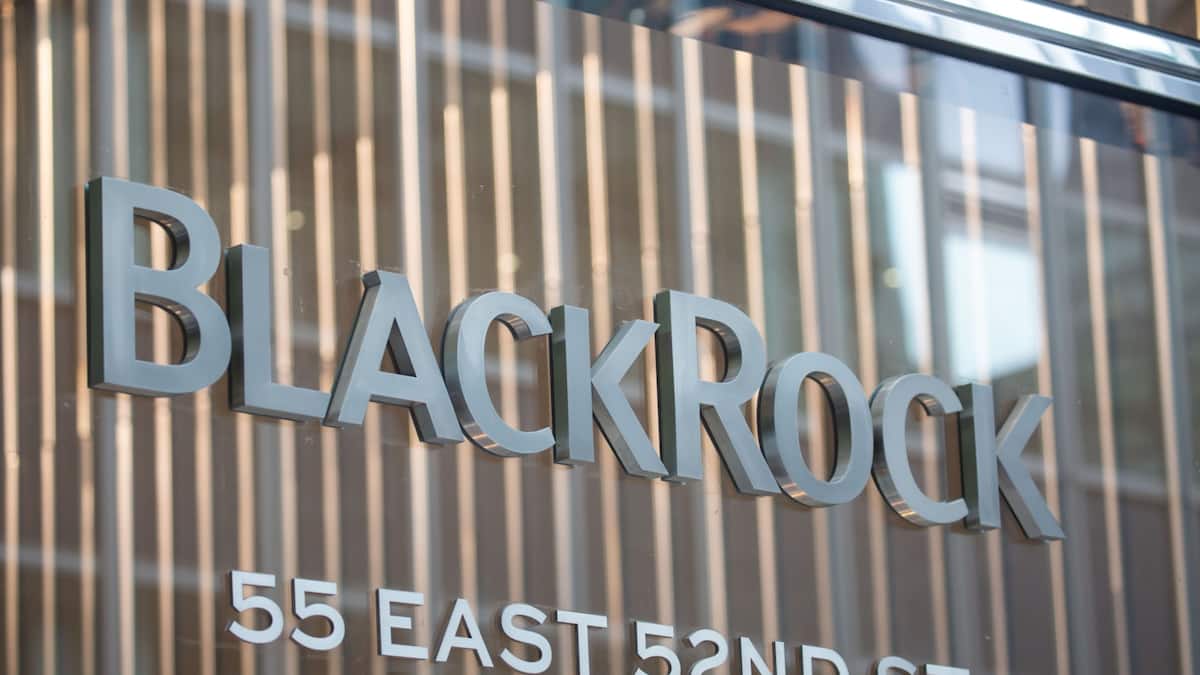 Börsen-Ticker: US-Aktienmärkte eröffnen im Plus - Technologiewerte stützen Markt - Titel von BlackRock im Hoch - SMI in der Gewinnzone - Sika, Givaudan, Comet und Cicor gefragt - Ölpreis fällt unter 100-Dollar-Marke