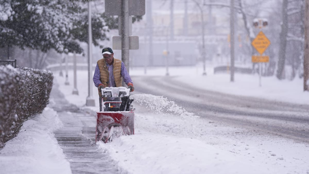 Wintersturm legt Flugverkehr im Nordosten der USA lahm