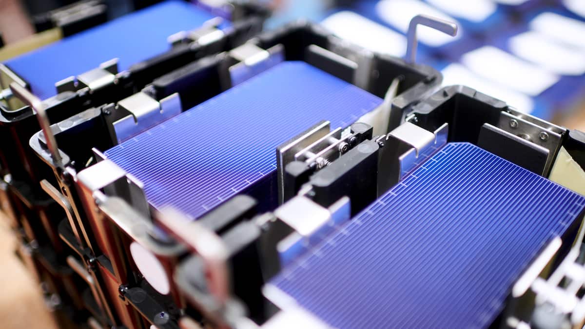 Meyer Burger v pogovorih s potencialnimi investitorji za nemške tovarne