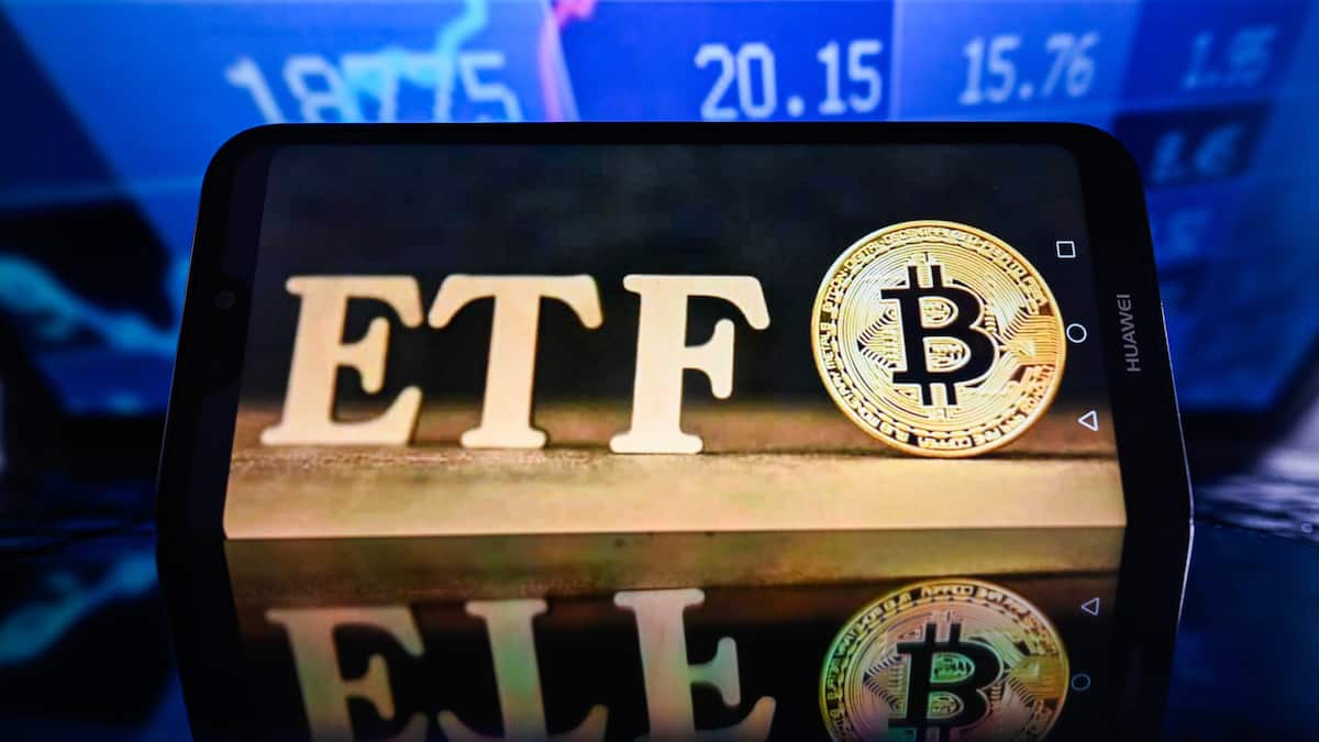 Anleger positionieren sich vor Entscheidung zu Bitcoin-ETF | cash