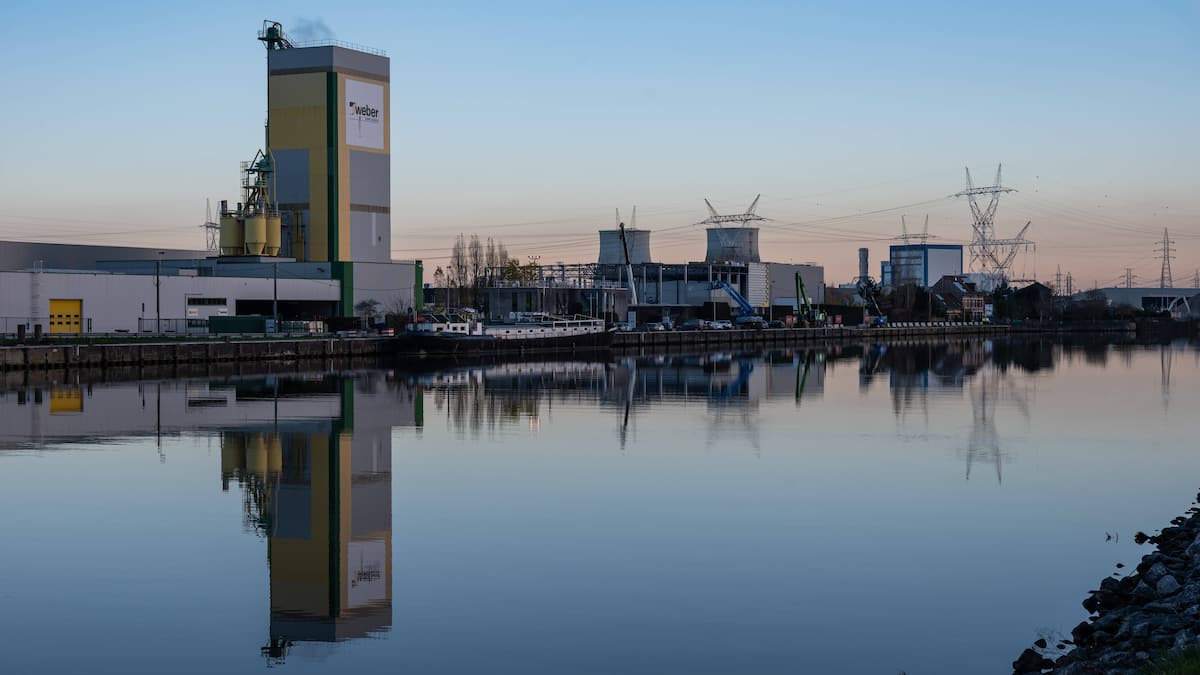 Saint-Gobain steigert Umsatz zum Jahresstart