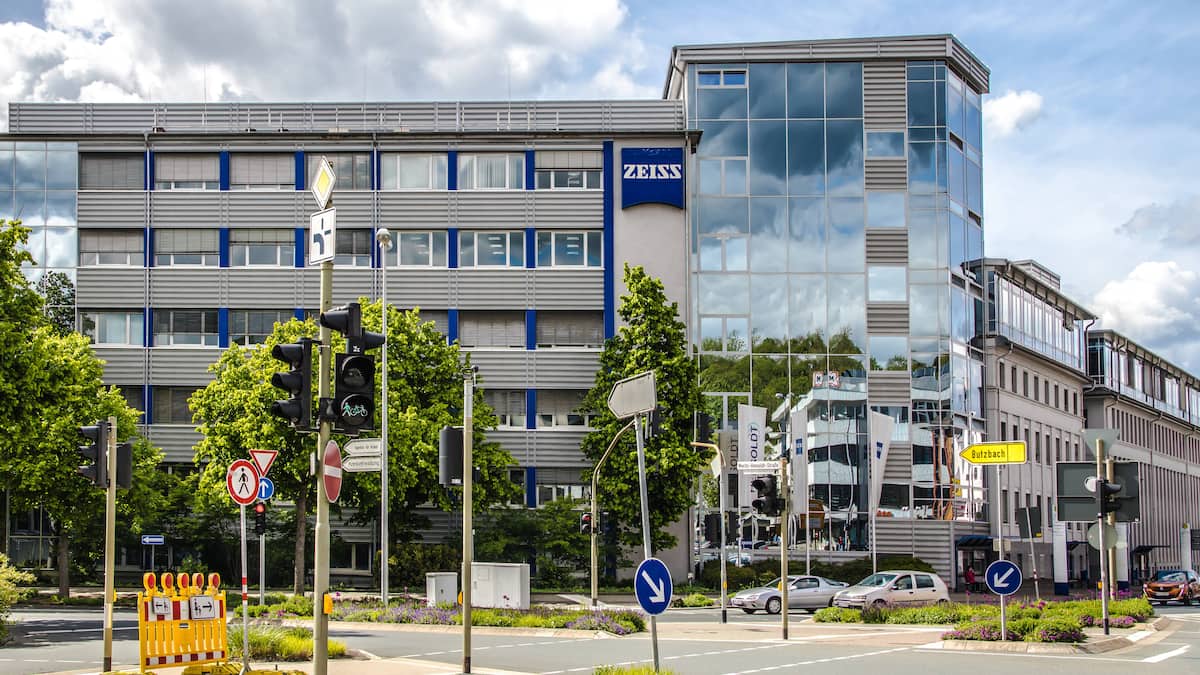 Carl Zeiss Meditec: Jahresziel wird wohl nicht erreicht - Quartal schwach