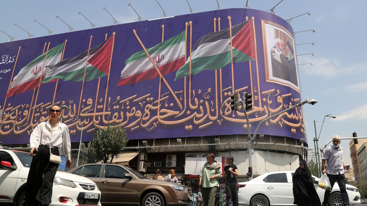 Iran Warns of Escalation in Strait of Hormuz Over Peace Deal
