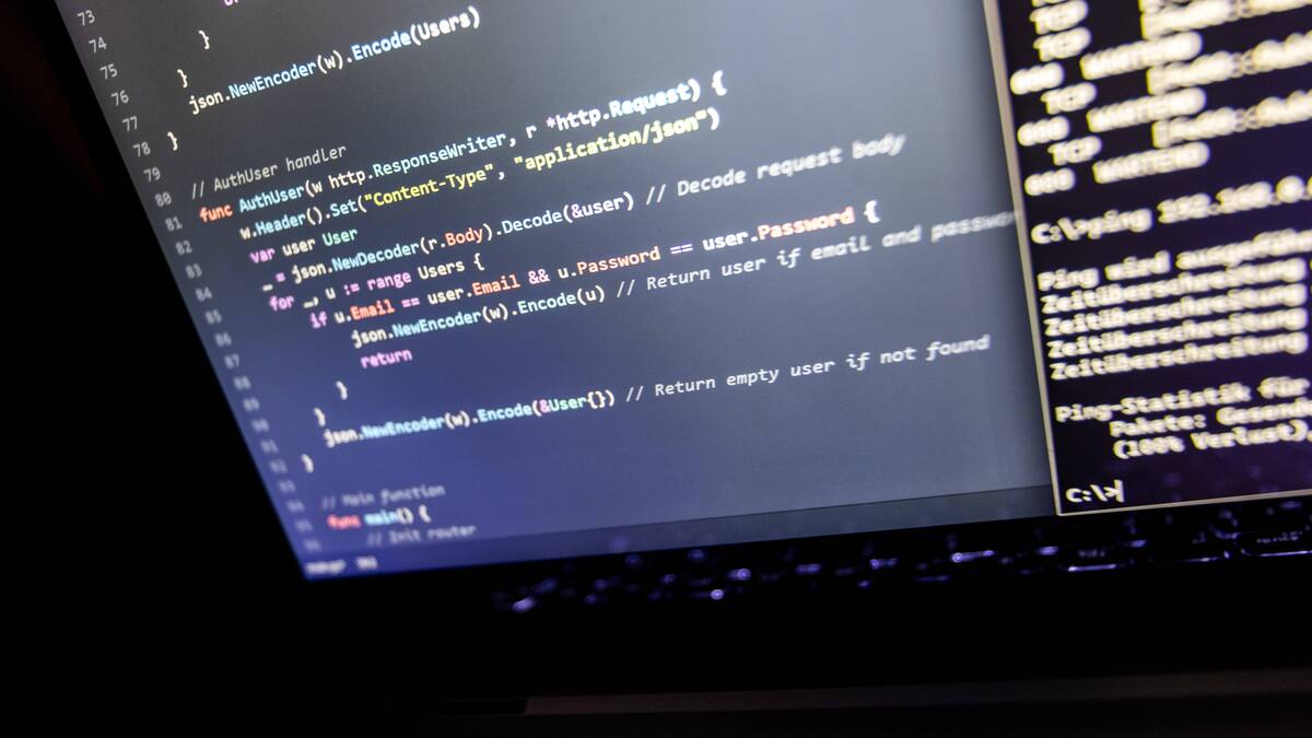 Schweizer Firmen werden 1097 Mal pro Woche von Hackern angegriffen