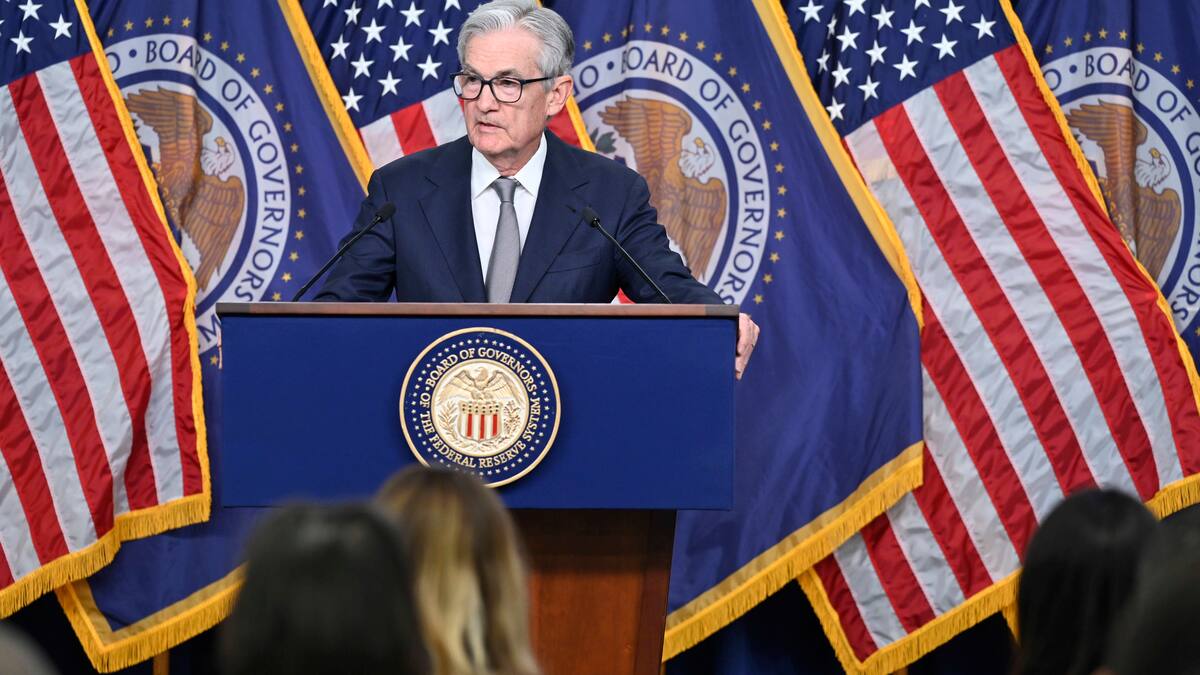 Powell signalisiert  vorsichtiges Vorgehen