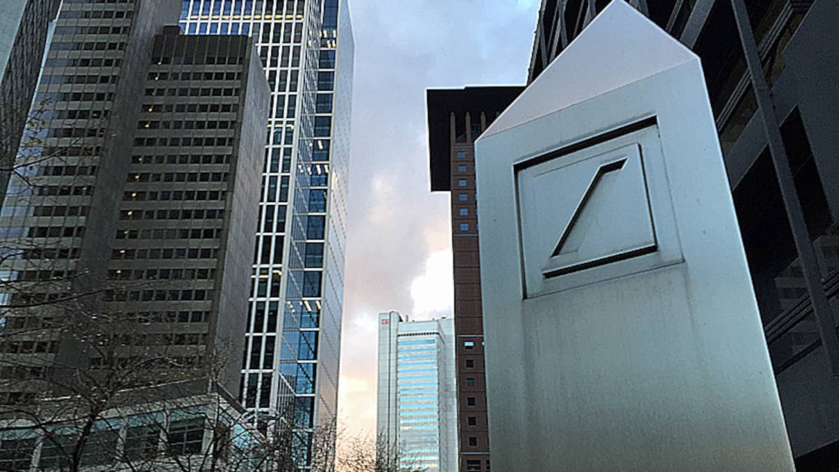 Westeuropäische Banken profitieren bereits von Zinserhöhung