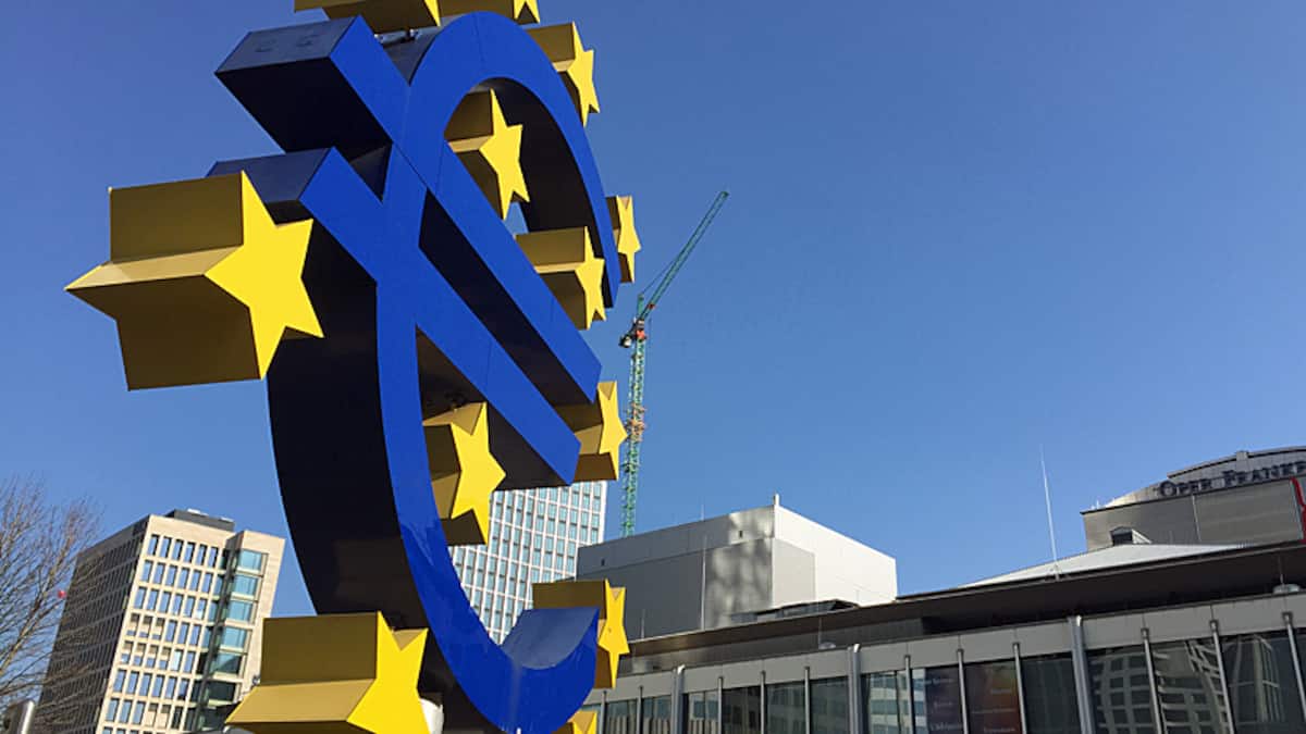 Inflation im Euroraum steigt überraschend auf 2,1 Prozent