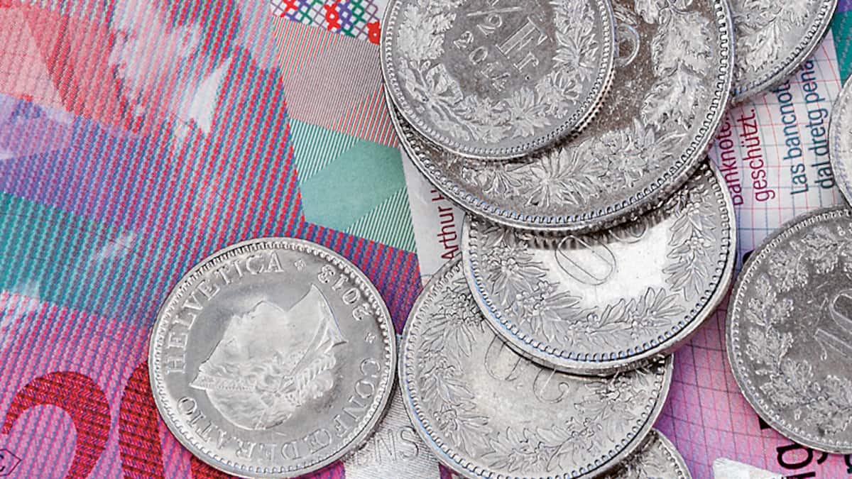 EFV/SNB: Bund stockt Anleihen 2,25%/2031 und 4,00%/2049 um total 253 Mio Fr. auf