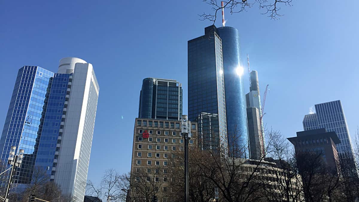 Börsen-Ticker: Europas Börsen sinken mit schwachen Techwerten - Schweizer Aktien geben nach - Credit Suisse im Aufwind