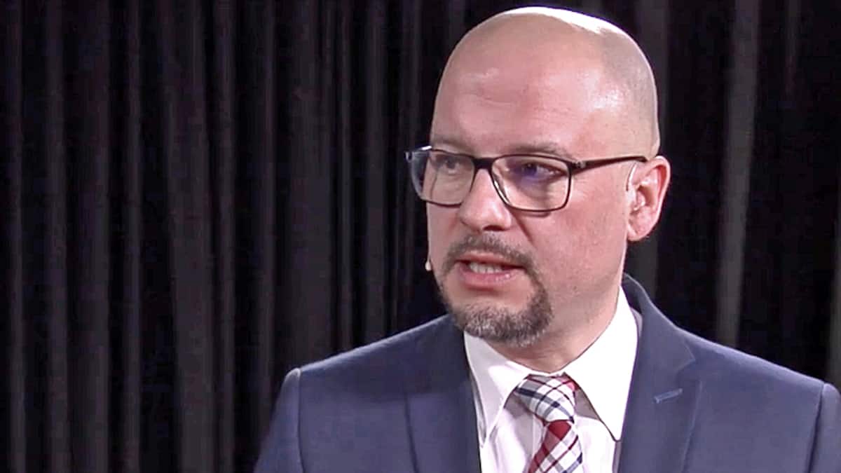 Ökonomen zu den überraschend stark wachsenden deutschen Exporten