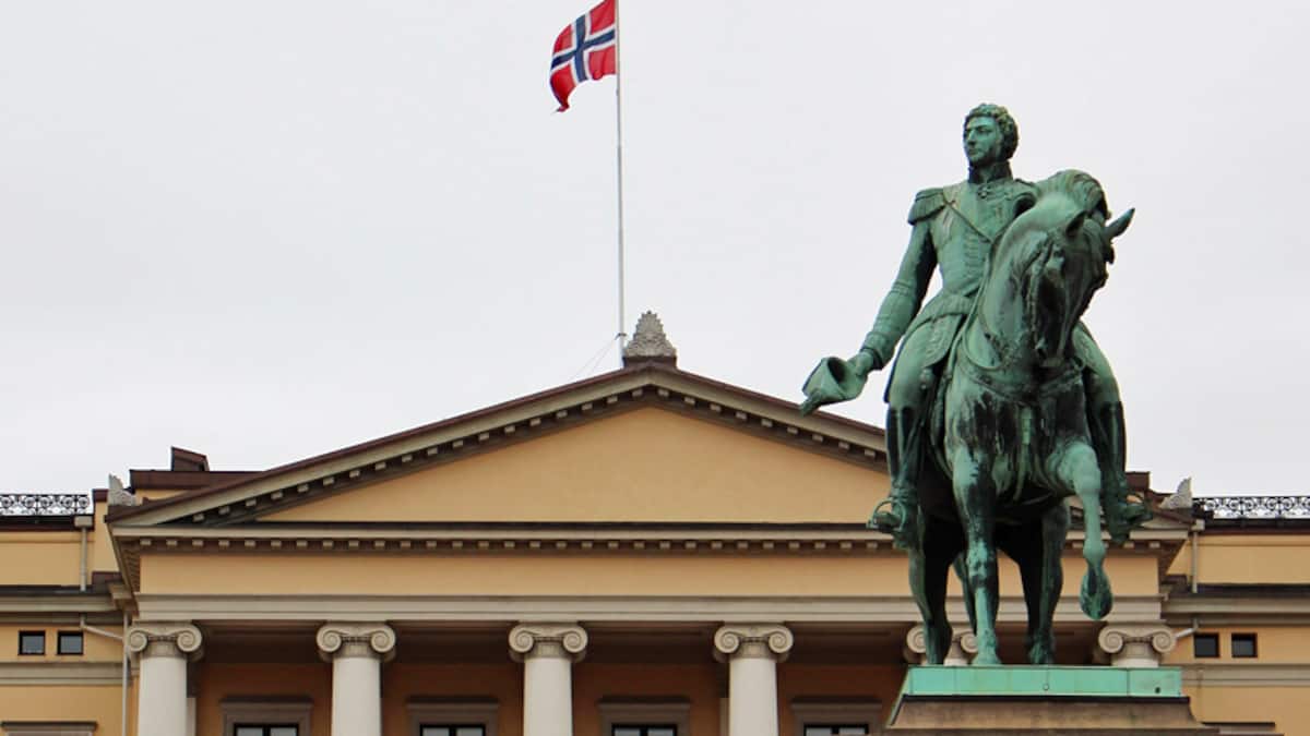 Norwegens Notenbank hält still: «Keine Eile mit Senkung»