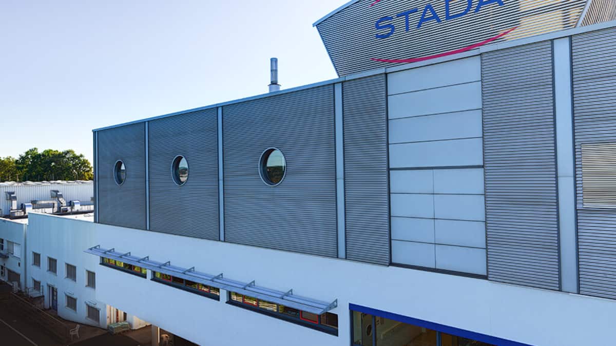 Nemški proizvajalec zdravil Stada se pripravlja na milijardni vstop na borzo jeseni