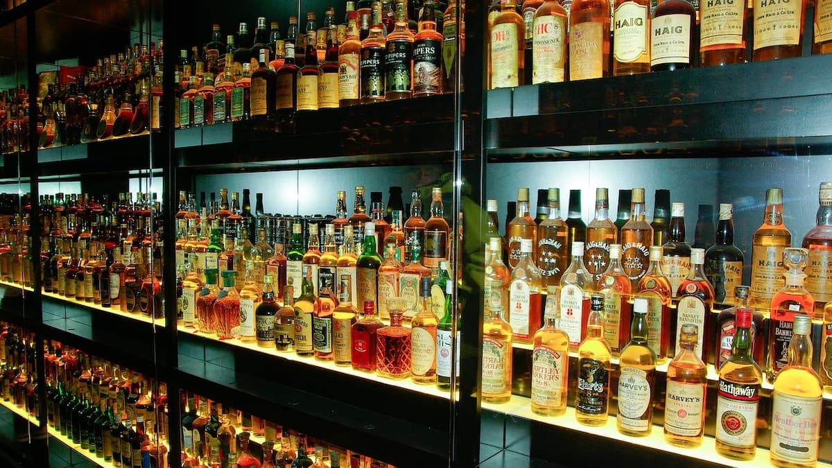 Jim Beam stellt Whiskey-Produktion am Stammsitz für 2026 ein