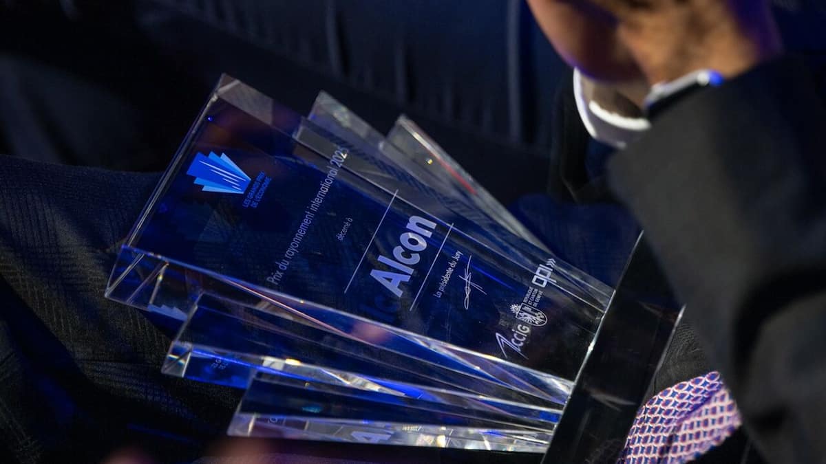 Alcon unveils next-gen cataract lens and faster surgical system