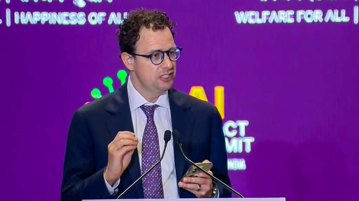 New York comptroller urges Anthropic to delay IPO over AI risks