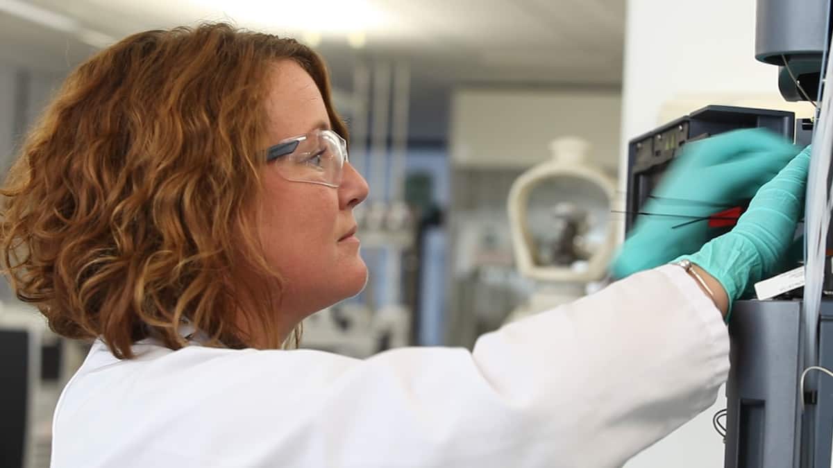 Polypeptide prüft strategische Optionen nach Übernahmespekulationen