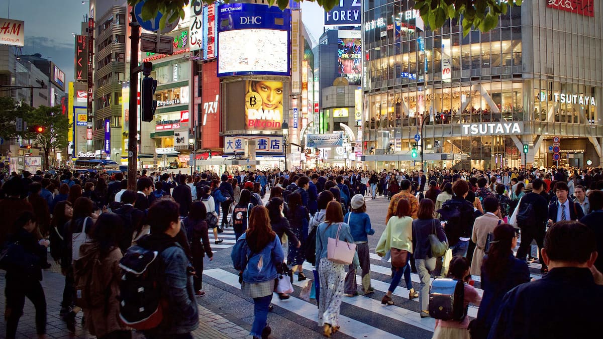 Japans Inflation schwächt sich ab - Analysten erwarten jedoch Wende und Zinserhöhung