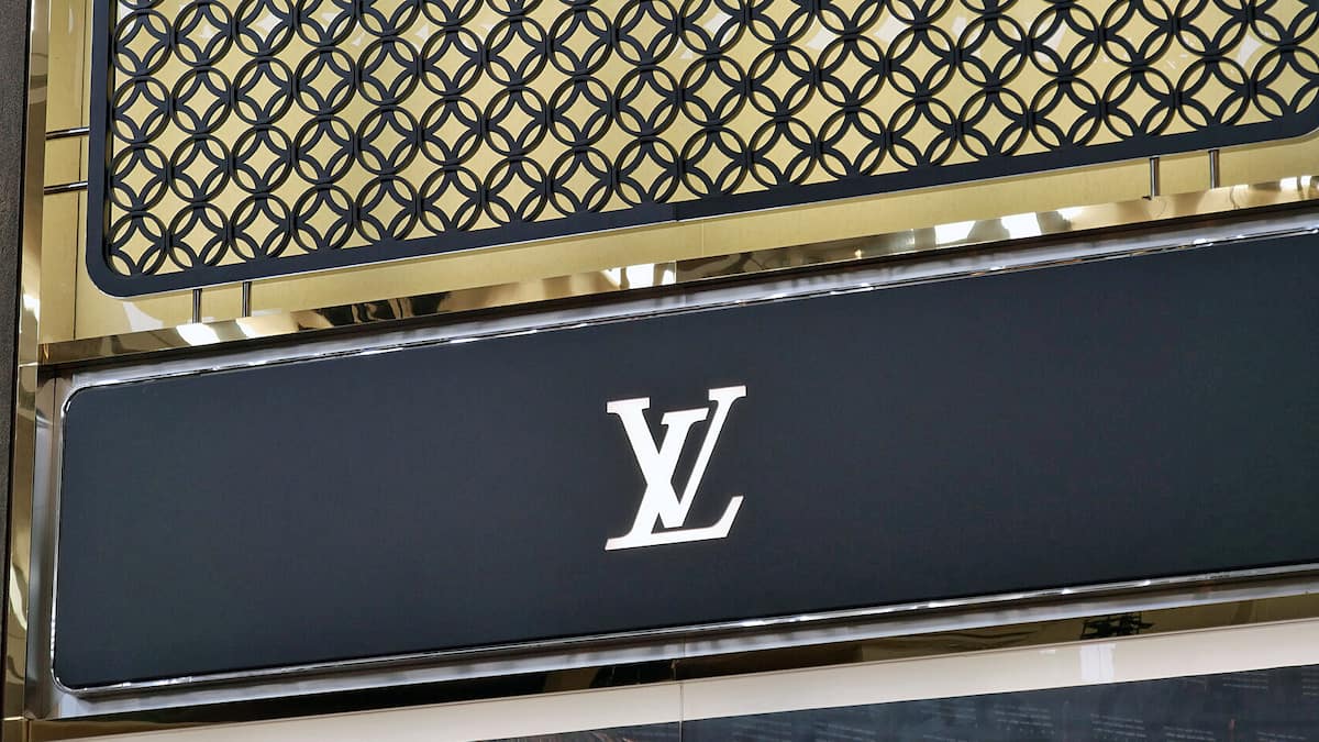 LVMH übernimmt Minderheitsanteil am Uhrwerkhersteller La Joux-Perret