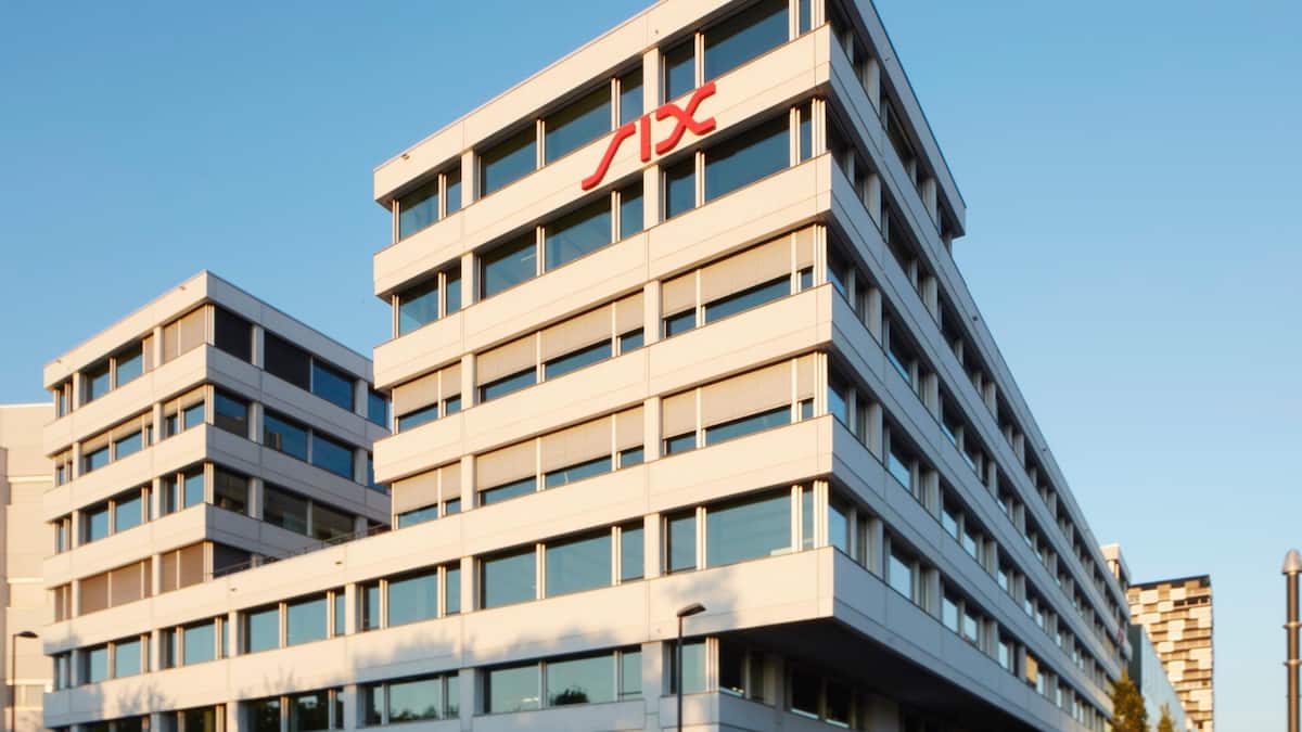 Börsen-Ticker : Anleger beim SMI vorbörslich zurückhaltend - Nestlé und Roche höher gestellt - Abgaben bei UBS - Nasdaq 100 auf Rekordhoch