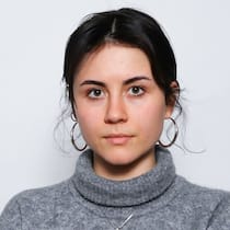 Foto: Ringier Medien Schweiz, 05.02.25 Mitarbeiterportrait. Natascha Ruggli, Praktikantin News-Desk, Ringier.