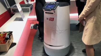 Erster 5G-Roboter für den Hotelbereich Erster 5G-Roboter für den Hotelbereich