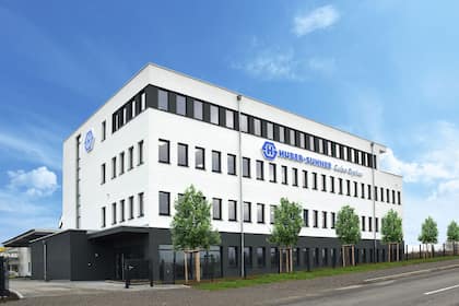 Warum die Aktie von Huber+Suhner nun auch die 200-Franken-Marke knackt Huber + Suhner in Mainz, Deutschland.