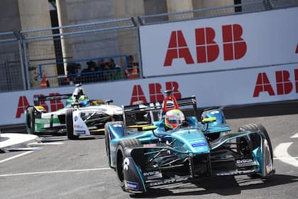 Heraufstufung: Analystin rät bei gestraucheltem SMI-Leader zum Einstieg ABB-Werbebanner in der Formel E: Hier am Rome-E-Prix 2018.