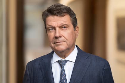 Wie die UBS die Kapitalmarktdebatte subtil in Richtung günstigeren AT1-Kompromiss lenkt Colm Kelleher, VR-Präsident der UBS.