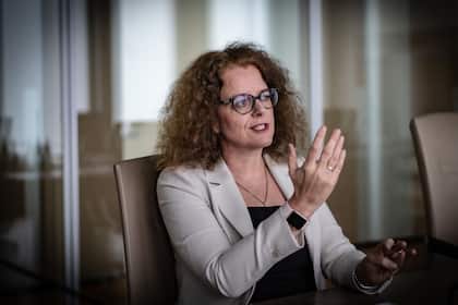 Händler preisen weltweit Zinserhöhungen ein - Schnabel-Kommentar löst Neubewertung aus Isabel Schnabel ist Mitglied im sechsköpfigen Führungsgremium der Europäischen Zentralbank (2023).