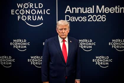 Trump: Die Schweiz muss «viel mehr» an die USA bezahlen Donald Trump nach seiner Rede am WEF 2026 in Davos.